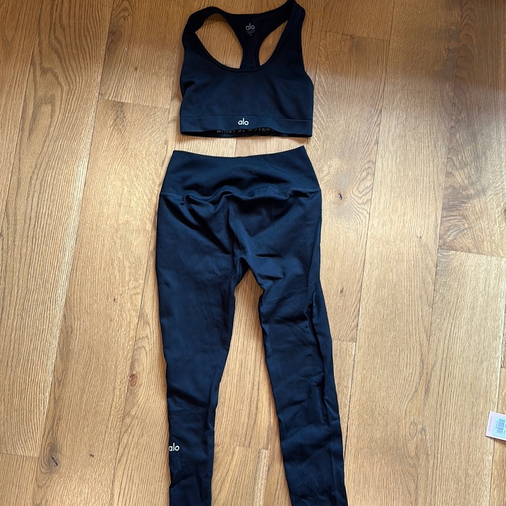 ALO yoga set